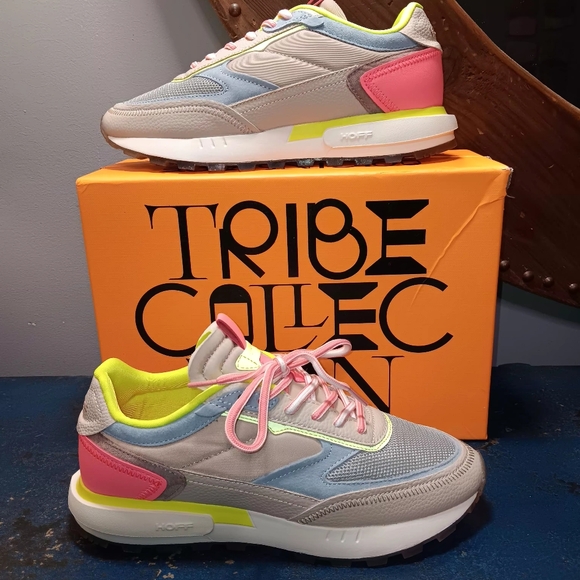 HOFF Multicolor Sneakers - Picture 1 of 8